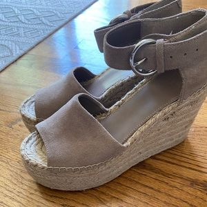 Marc Fischer taupe suede wedges
